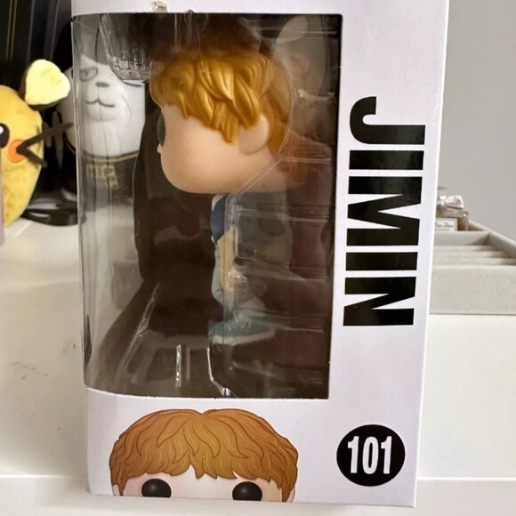Funko Pop! Rocks: BTS Jimin (#101) - Vaulted Vinyl Figure - Picture 2 of 6